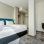 ワン キャンパス ホテル ミュンヘン