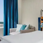 ワン キャンパス 3*
