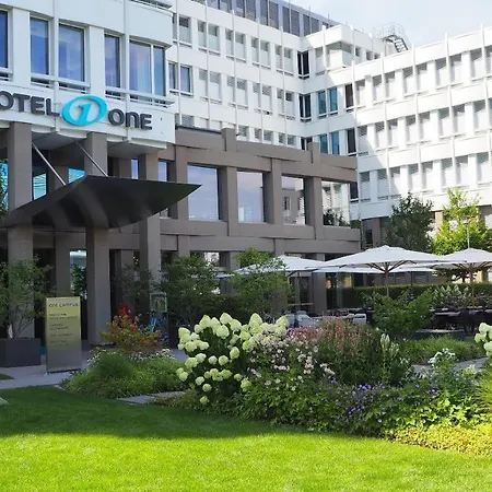 One München-campus Hotel 3*