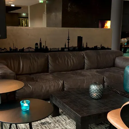 Motel One Muenchen-Campus Hotell
