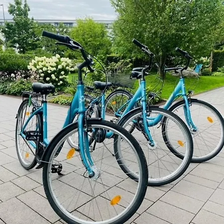 Motel One Muenchen-Campus 3* München