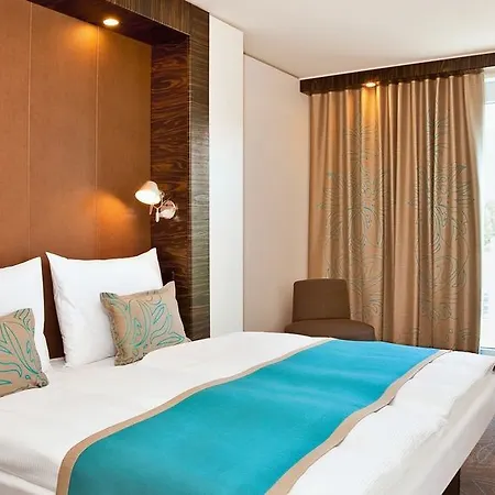 One München-campus Hotel 3*
