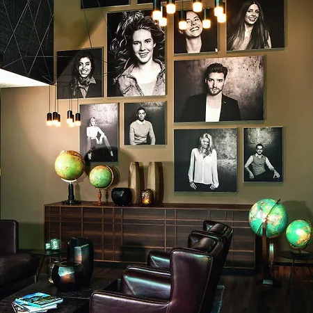 Motel One Muenchen-Campus 3* München