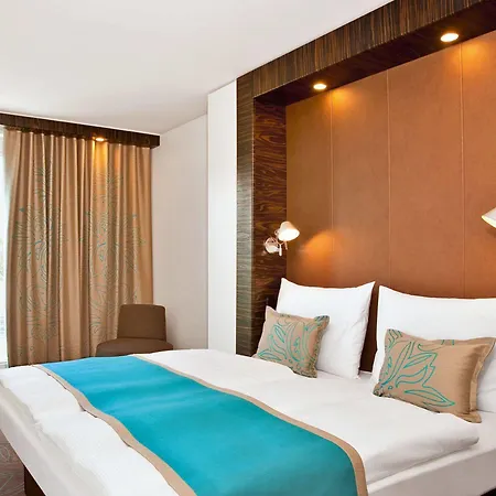 Motel One Muenchen-Campus Hotell München
