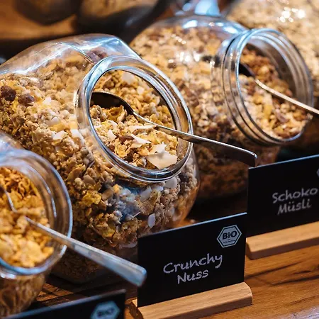 Motel One Muenchen-Campus Hotell München